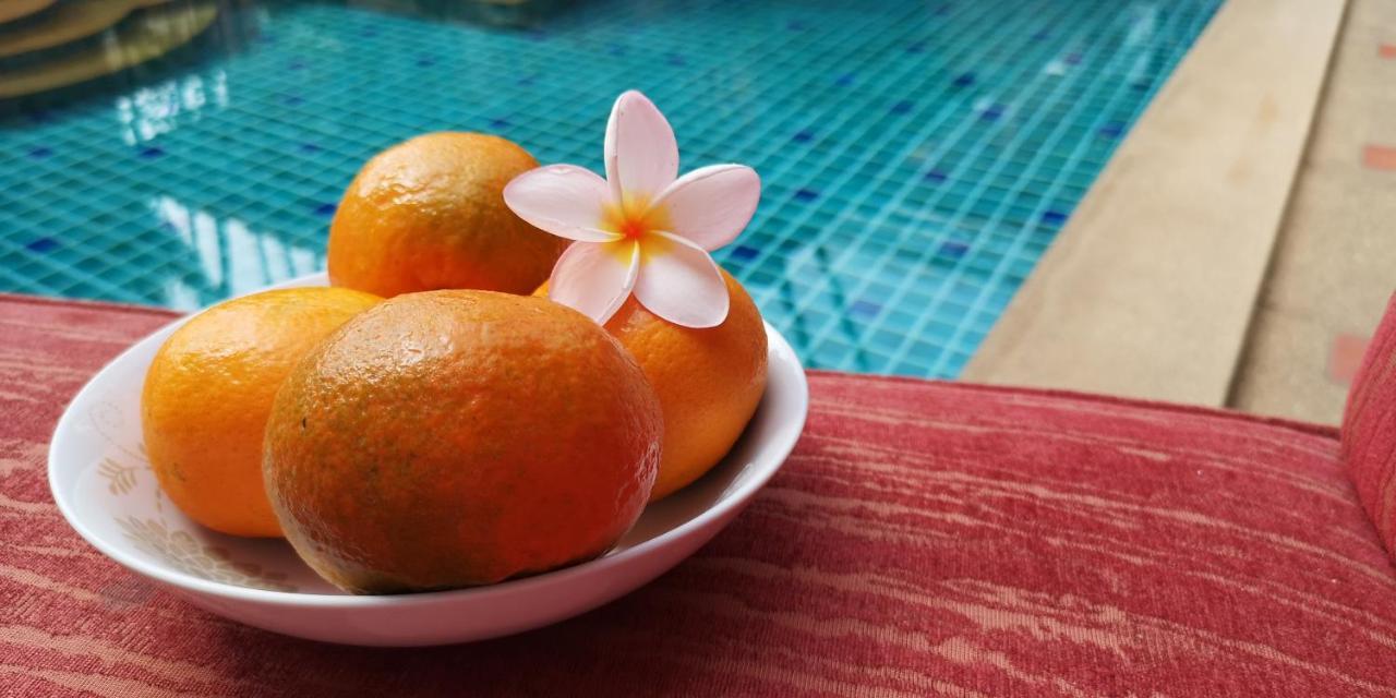 พระตำหนักวิลล่า 10 ห้องนอน พร้อมสระว่ายน้ำส่วนตัว Паттайя Экстерьер фото